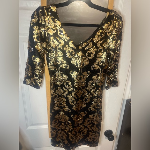 Dynamite Dresses & Skirts - Dynamite, Size M, Sequin Mini Dress